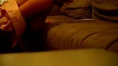 Nem könnyű magyarul beszelo sex kielégíteni egy busty lady-t