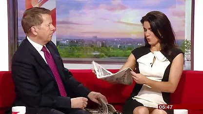 A barna meg van érett szex video győződve arról, hogy részt vesz a castingban, és megadja a producernek