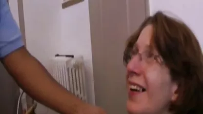 A pornorajzfilmek barátnők piknikre jöttek és szabadban szórakoztak