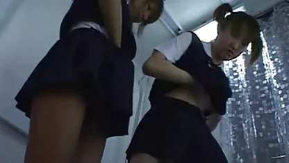 Kemény öklözés és vaginális ingyenpornovideok szex egy aranyos ribanc barna számára