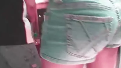 Masszőr süt szexmasszázs egy gyönyörű csaj a végbélnyílásban