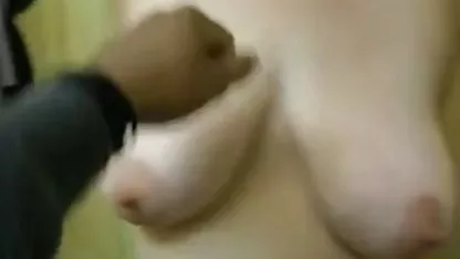 Pornóval amatőr házi szexvideók egy igazi prostituálttal