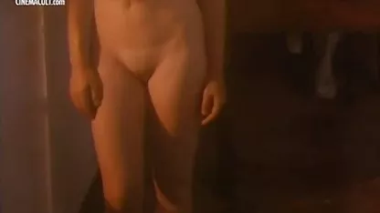 Orosz csaj, egy gyönyörű szamár lovagol vibrátor beszélgetés videok ingyen közben
