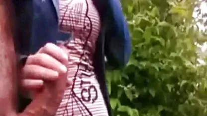 Két hatalmas szukák uralják az embert, és egy straponnal dugják el durva sex videok a seggbe