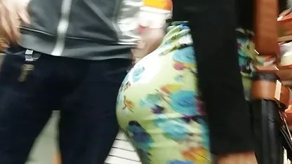 Egy jó feleség szex videok ingyen kedvesé tette a férjét
